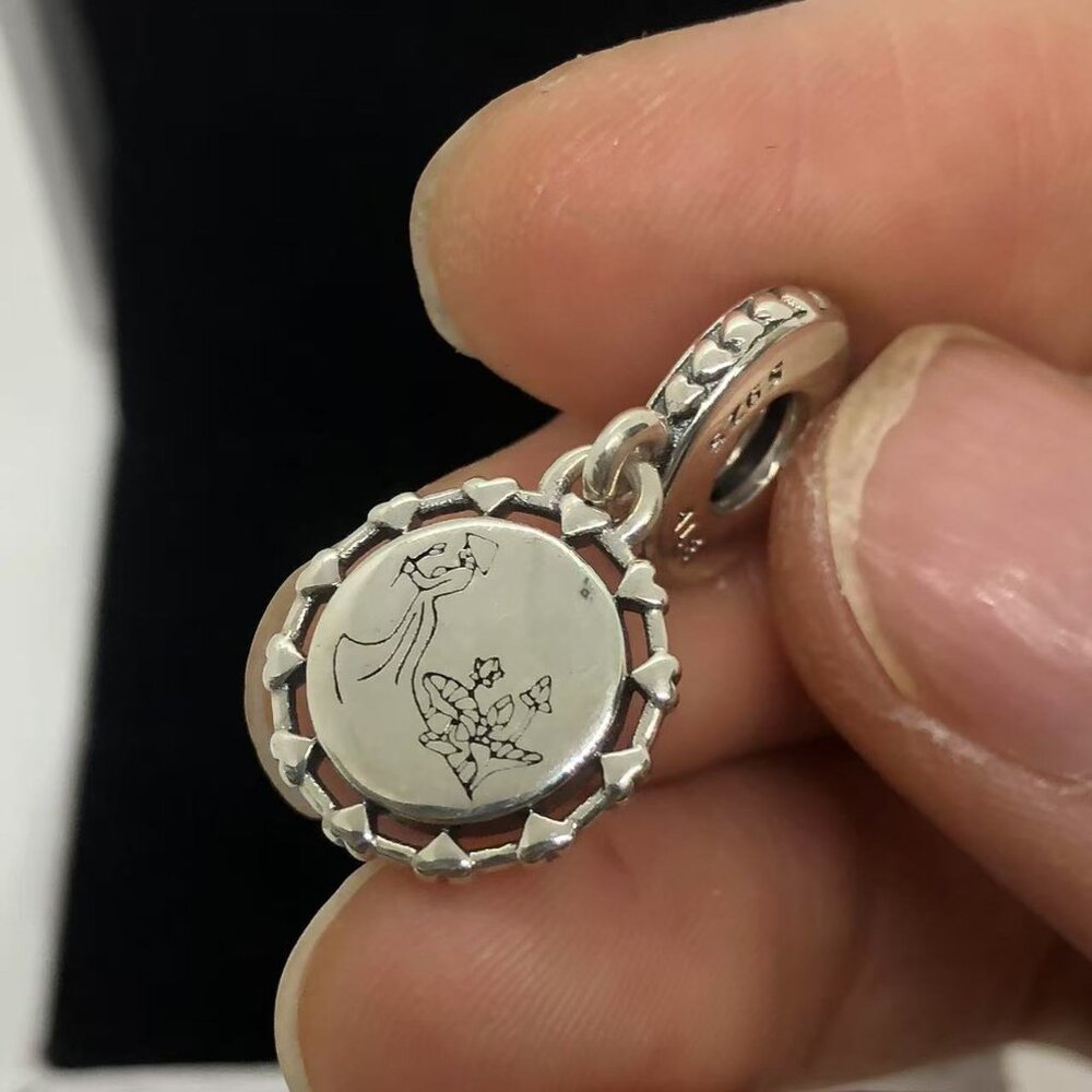 ✨🔥Pandora Vietnam Symbol Charm